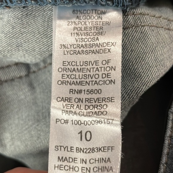 Democracy Crop Jeans Size 10 - Picture 9 of 9